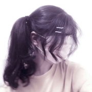 两个闺蜜头像一人一张图