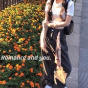 酷酷拽拽的女生头像，又