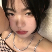 微信头像自信女生，乐观自信美丽大方的女生微信头像