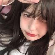 2024年女生专用的微信头像，简单干净又好看